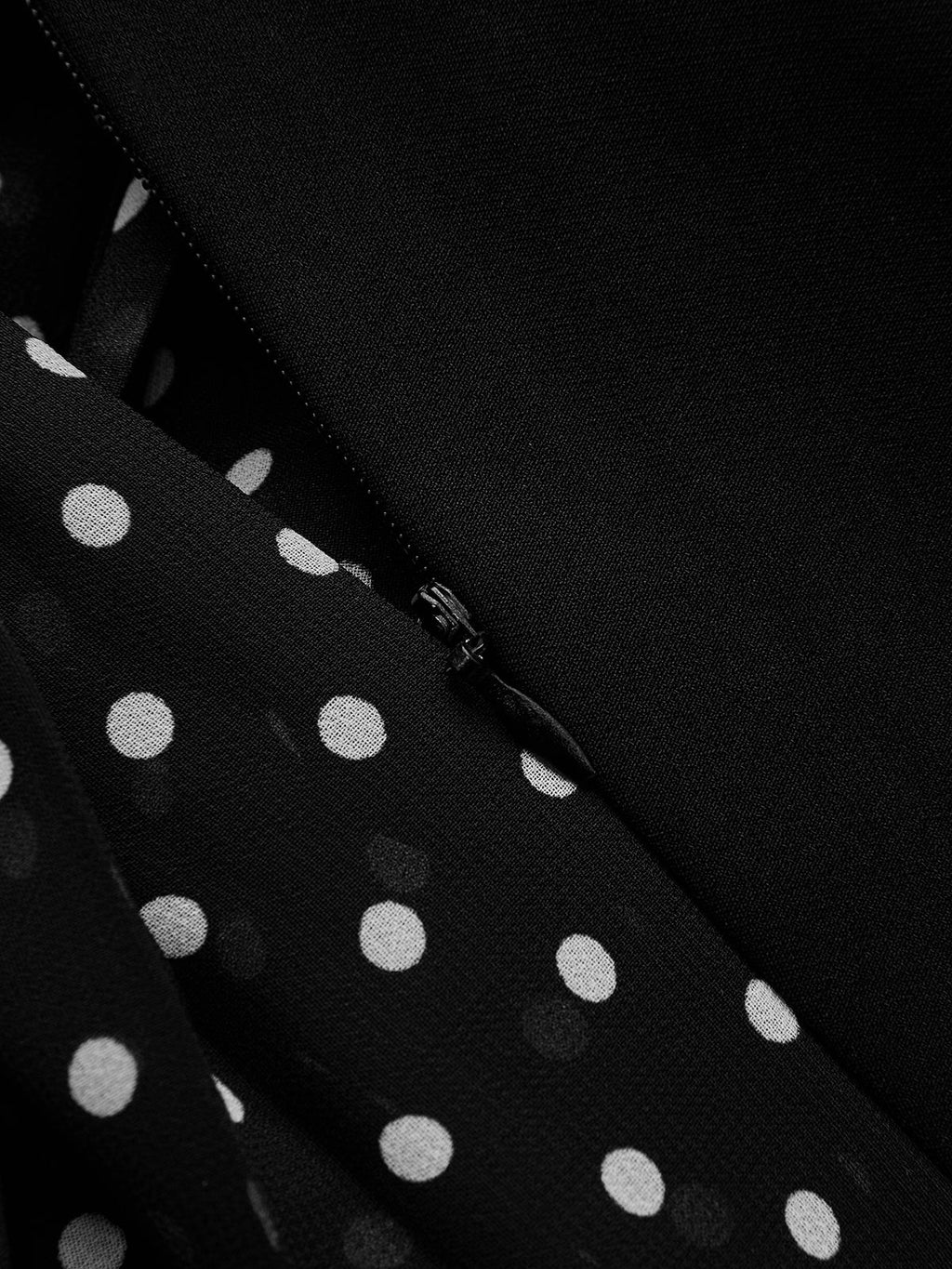 Beli Bağlamalı Blazer Stil Puantiye Desenli Maxi Elbise