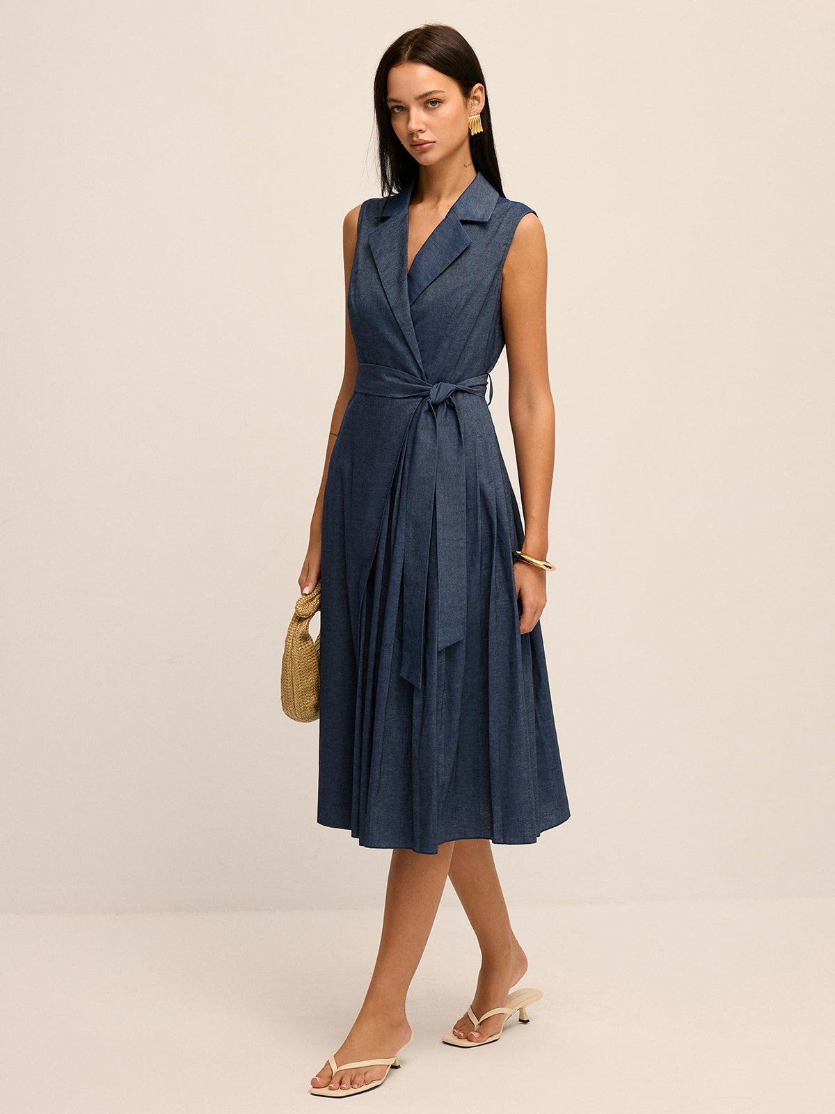 Blazer Yaka Kemerli Pileli Maxi Elbise