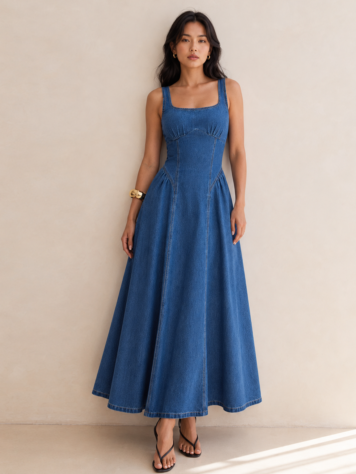 Kare Yaka Büzgülü Dikiş Detaylı Denim Maxi Elbise